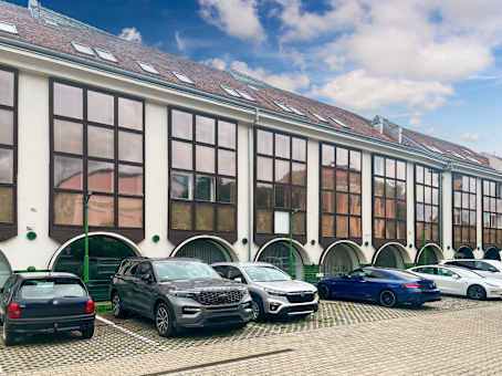 Building at Rákóczi út 17, 3. emelet in Pécs 1