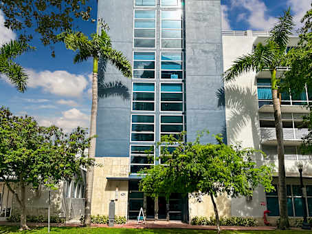 Building at 429 Lenox Ave, 1st Floor in Miami 1