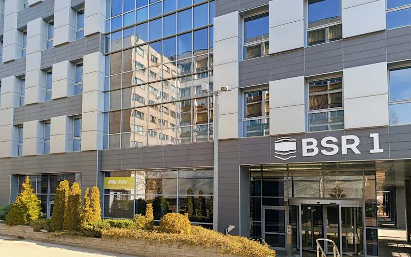 Nikola Tesla, 3, 1574