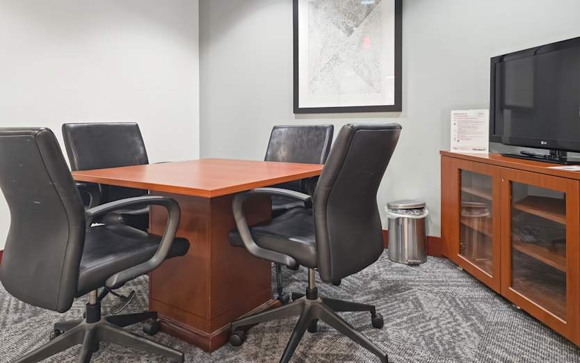 5 Centerpointe Drive, Suite 400, 97035