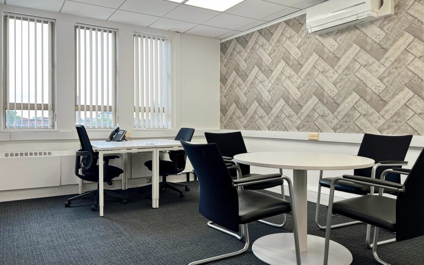 Borough High Street, London Bridge, SE1 1LB