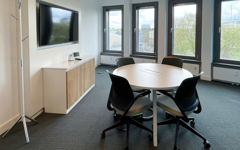 Ruhrallee 9, 6th Floor, 44139