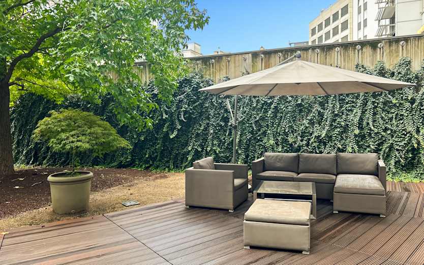 1st floor, Koenigsallee 61, 40215