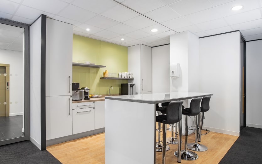 Kensington High Street, Kensington, W8 6SN