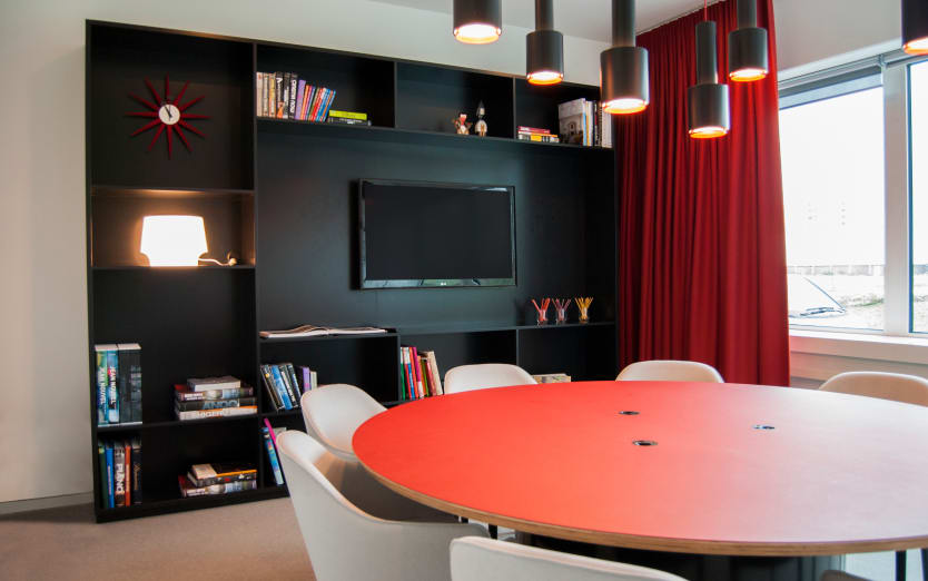 Barbara Strozzilaan 201, 1083 HN