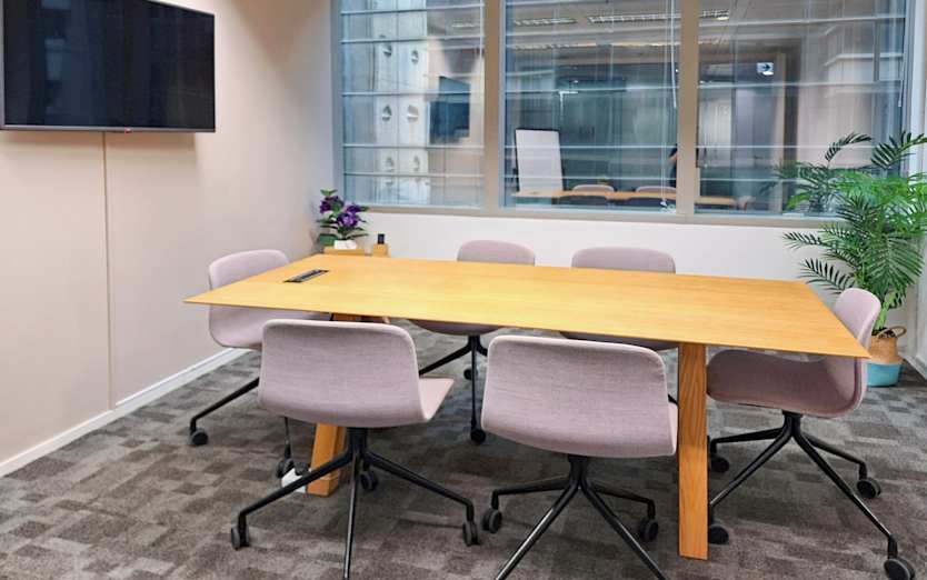 181 Queen’s Road, 7/F, Low Block, Grand Millennium Plaza