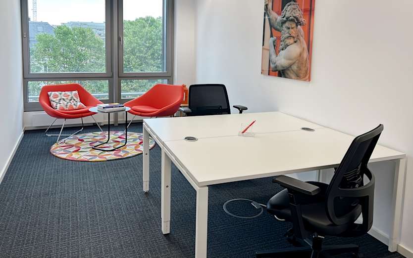 Rotebuehlplatz 23, 70178