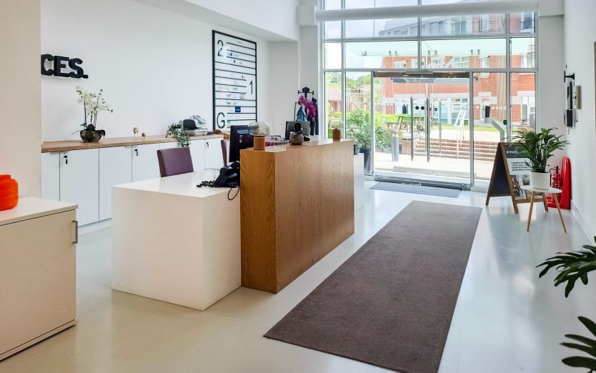 1 Chalfont Park, Gerrards Cross, SL9 0BG