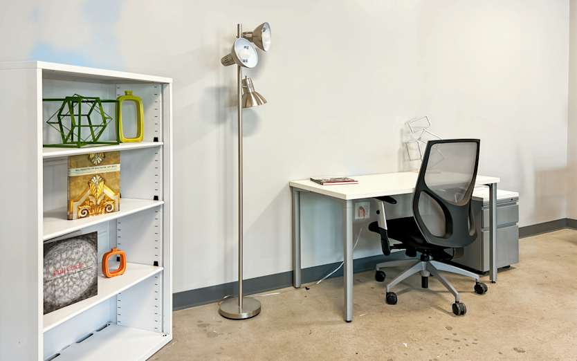 730 Arizona Avenue, 2nd Floor, 90401