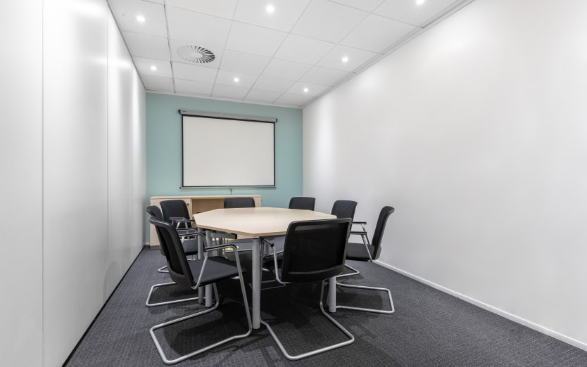 London Road, Reigate, RH2 9RJ