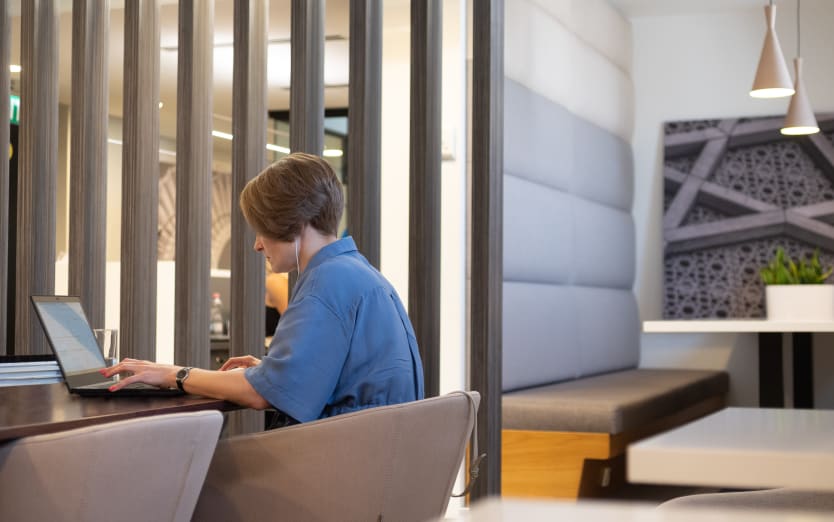 St. Leonidze 2, Tabidze 1 Building, 87501