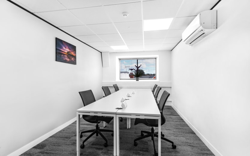 Queen Street, Salisbury, SP1 1EY