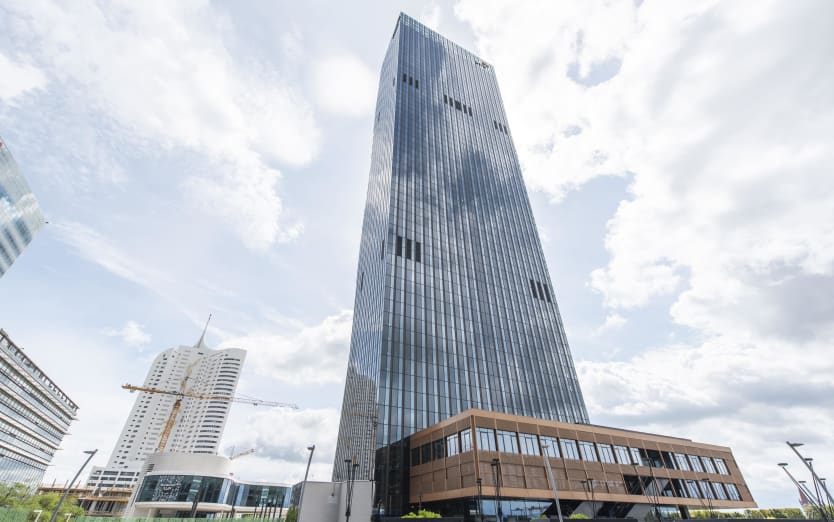 30th floor DC Tower, Donau-City-Strasse 7, A-1220