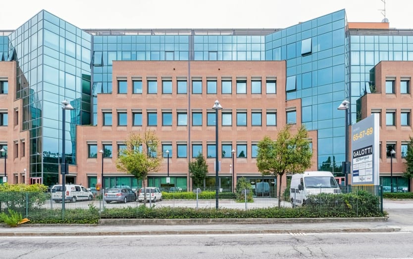 Via Isonzo 67, 40033