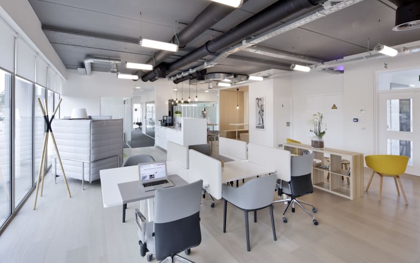 Regus Roeselare West Wing Park, Kwadestraat 149 bus 0.1, 8800