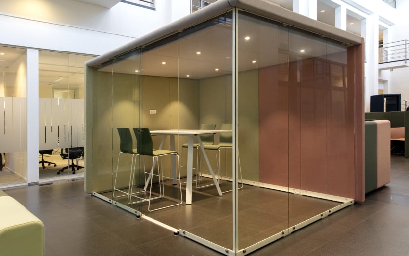 Laarderhoogtweg 25, 1101 EB