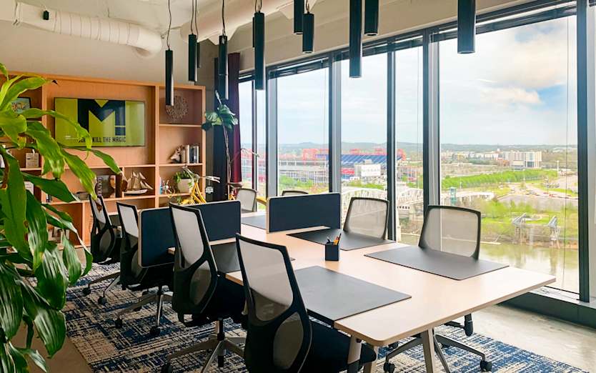 222 2nd Avenue South 17th Floor, 17th Floor, 37201