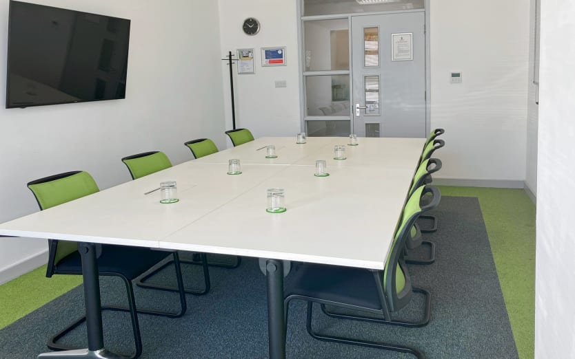 Metcalf Way, Crawley, LN11 8