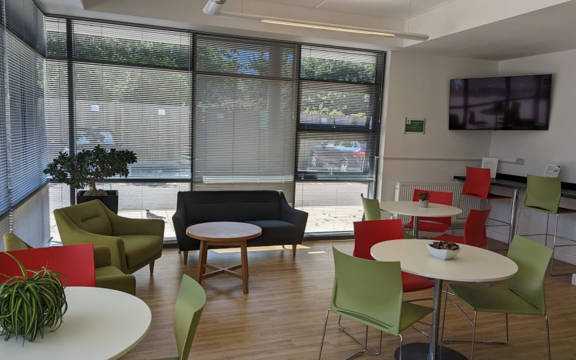 Bridge Road, Haywards Heath, RH16 1UA