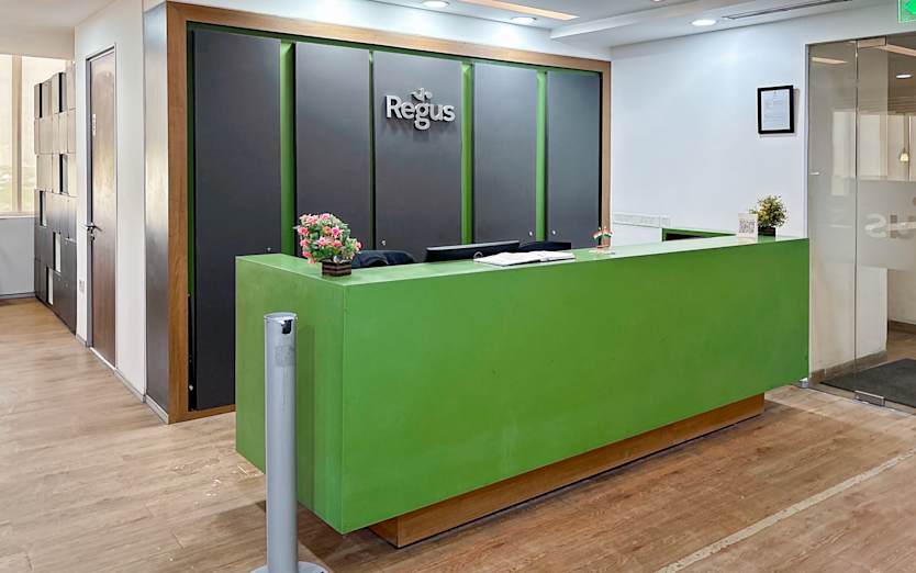 Plot No.BW-58, 7th Floor, Logix City Center Mall, Wave City Center, Sector 32, 201301