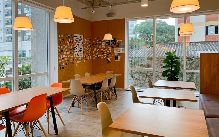 Rua Gomes de Carvalho, 911, 04547-003