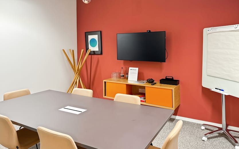 1 Lochrin Square, Edinburgh Central, EH3 9QA