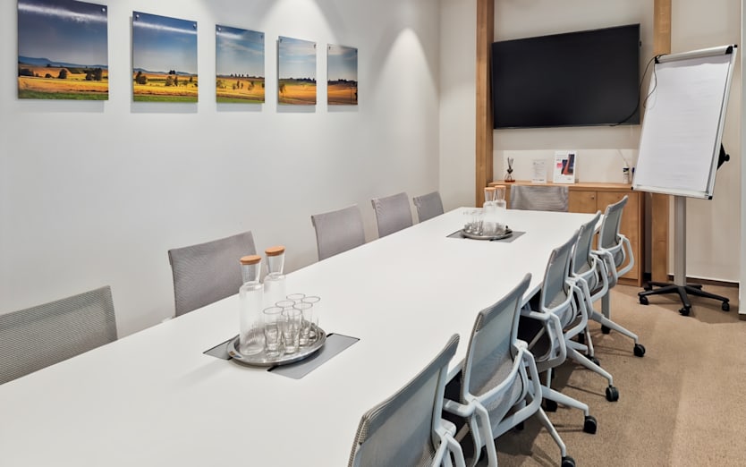 Vajnorska 100/B, Vajnorska 100/B, 83104