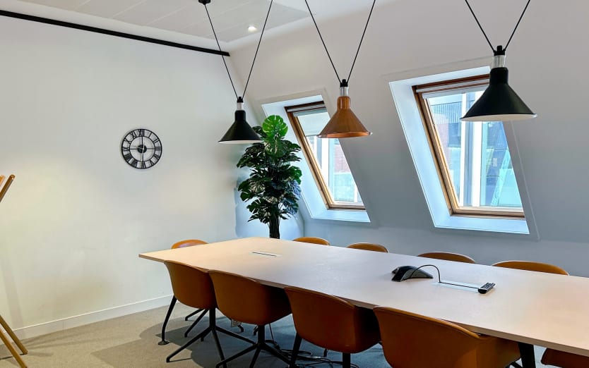 100 West George Street, Glasgow Central, G2 1PP