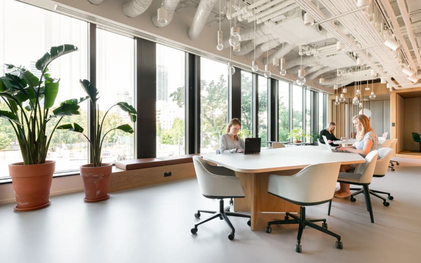 Marszalkowska Centre, 126/134 Marszalkowska street, 00-008