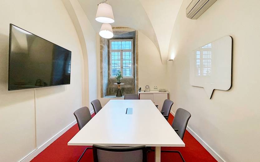 Rua Augusto Rosa 79, 4000-098