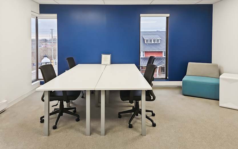 49 High Street, 3rd Floor, L4N 5J4