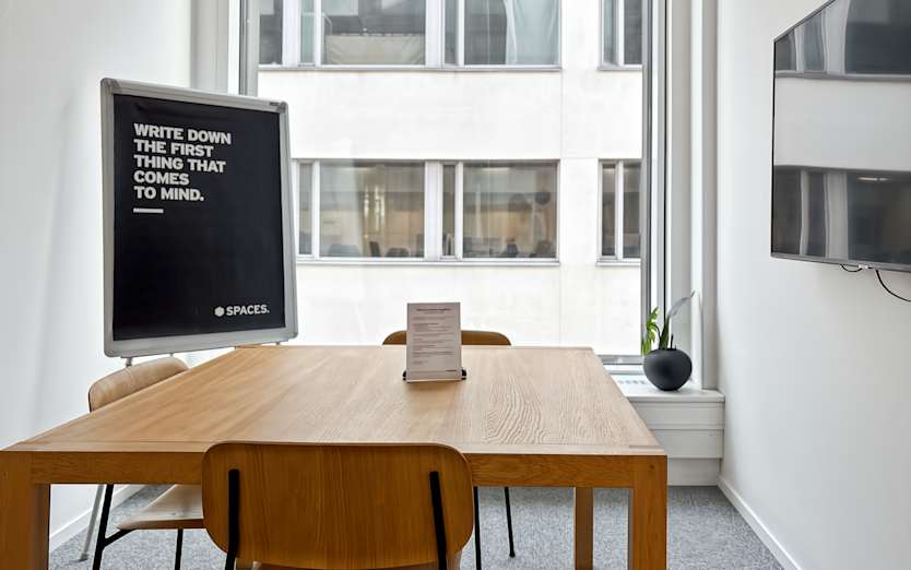 Theres Svenssons gata 13, 41755