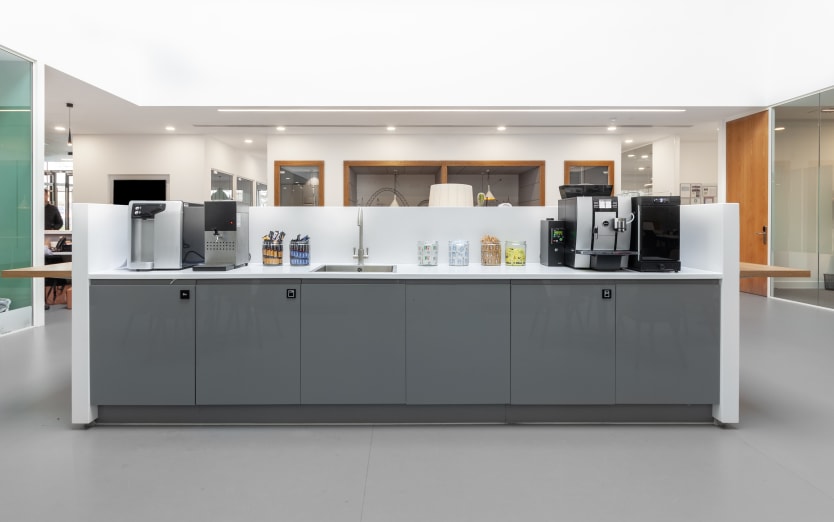 3 Churchill Court, Crawley, RH10 9LU