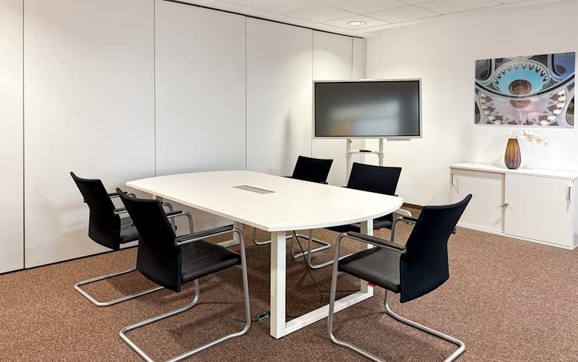 Koenigstrasse 10c, 70173