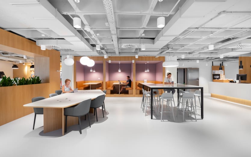 Plaza de Villasís, 2, 41003