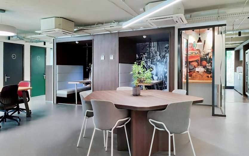 Junction Business Centre, Sqaq Lourdes, SWQ 3334