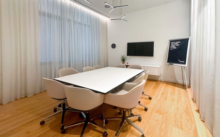 Solonos 53 & Sina Str., 106 72