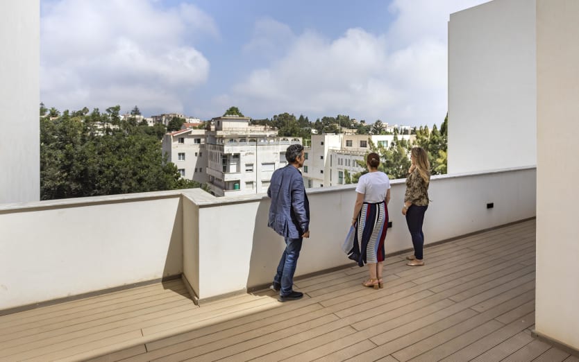 Boulevard du 11 Décembre, Val D'Hydra