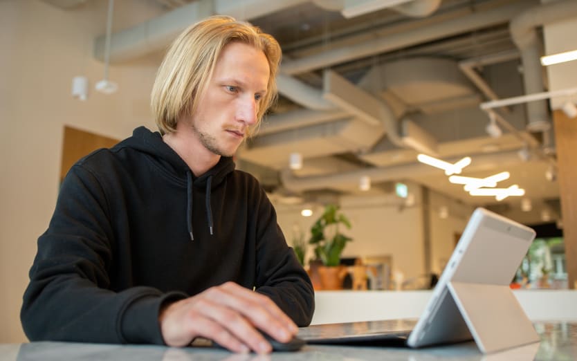 Plac Konesera 12, 03-736