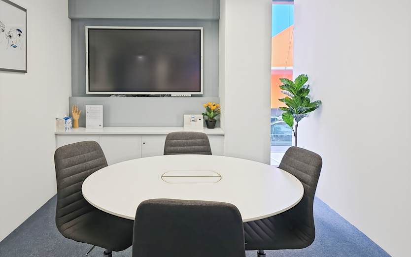 51 Sukhumvit 24 Alley, Khet Khlong Toei, 10110