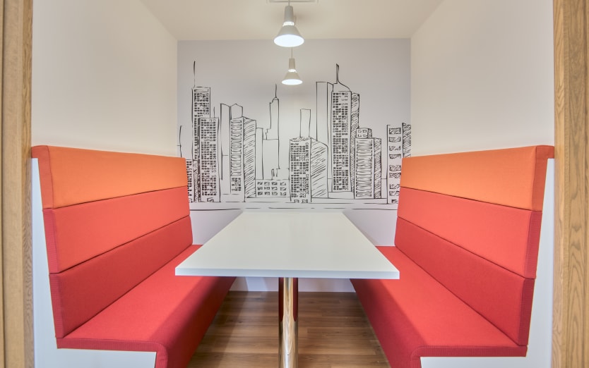 Kintetsu Namba Build 1-3F, 4-1-15 Namba, 542-0076