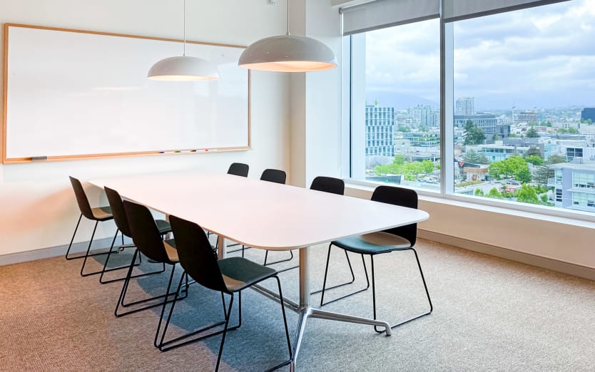 800-525 West 8th Avenue, V5Z 1C6