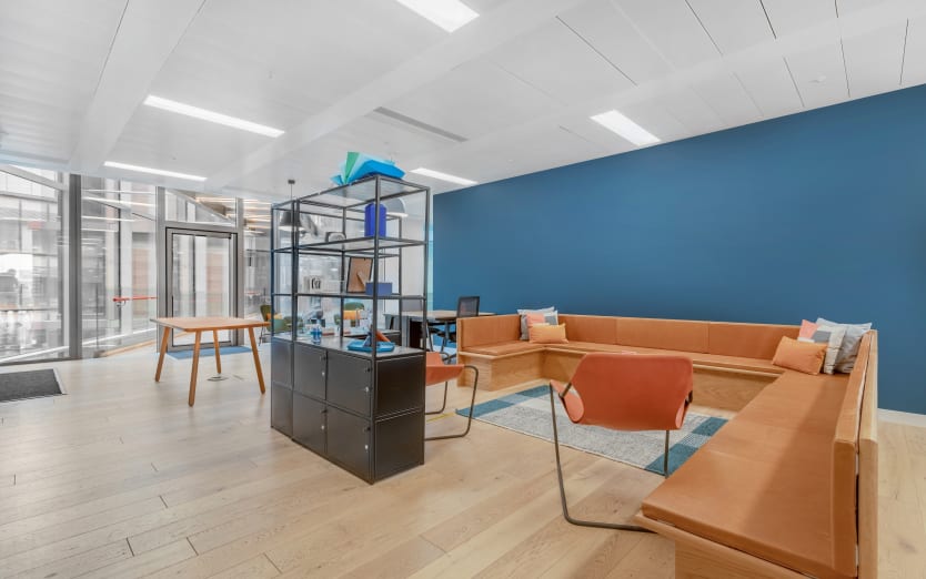 80 Wood Ln, North Kensington, W12 0BZ