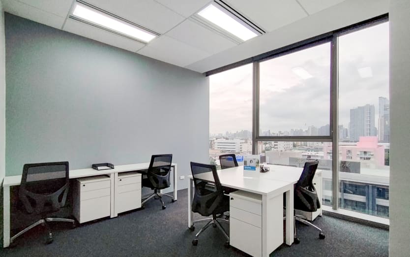 No. 1840, Sukhumvit Hills Building, Sukhumvit Road, Level 8-9, -