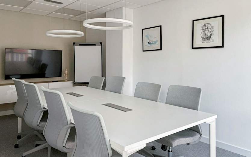 Calle Juan de Herrera, 18, 4th & 5th Floor, 39002