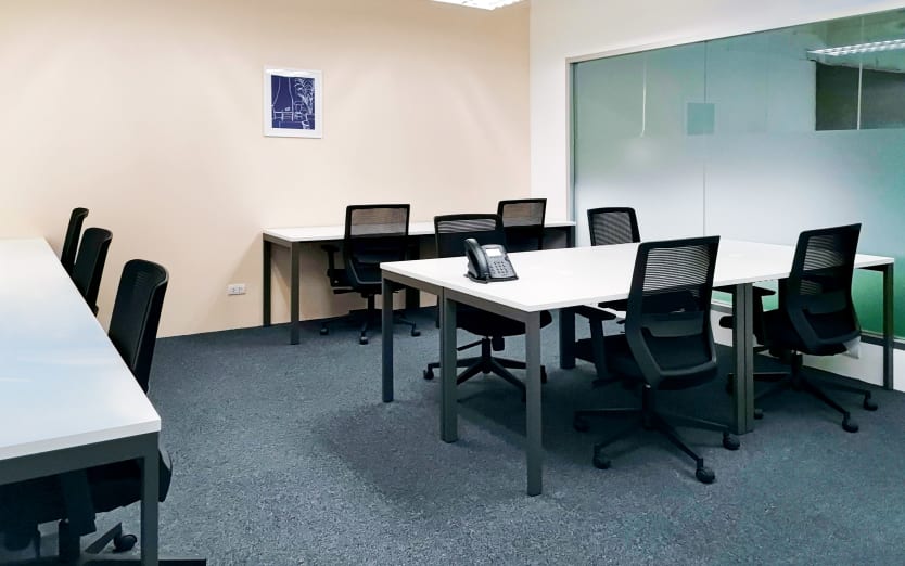 723 Si Lom, Khwaeng Silom, 10500