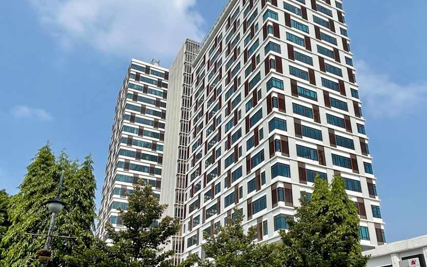 Jl. Asia Afrika No. 158, 20th floor, 40261