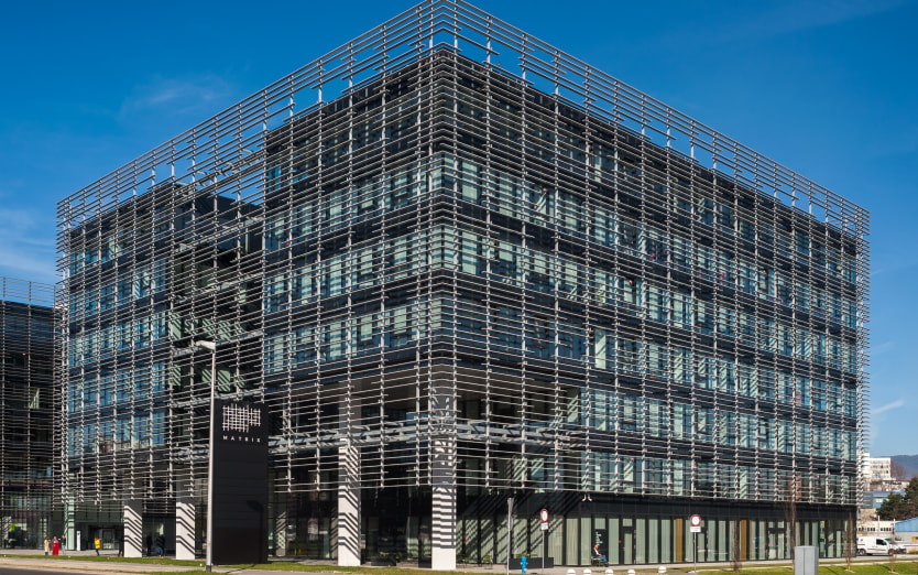 Slavonska avenija 1c, 10 000