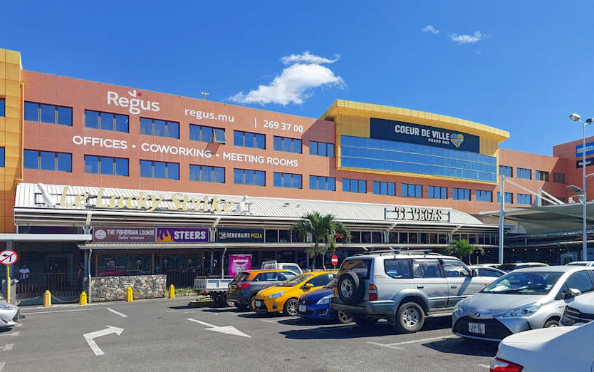 Notre Dame de la Salette Street, 2nd Floor Grand Bay Coeur de Ville complex, 30551