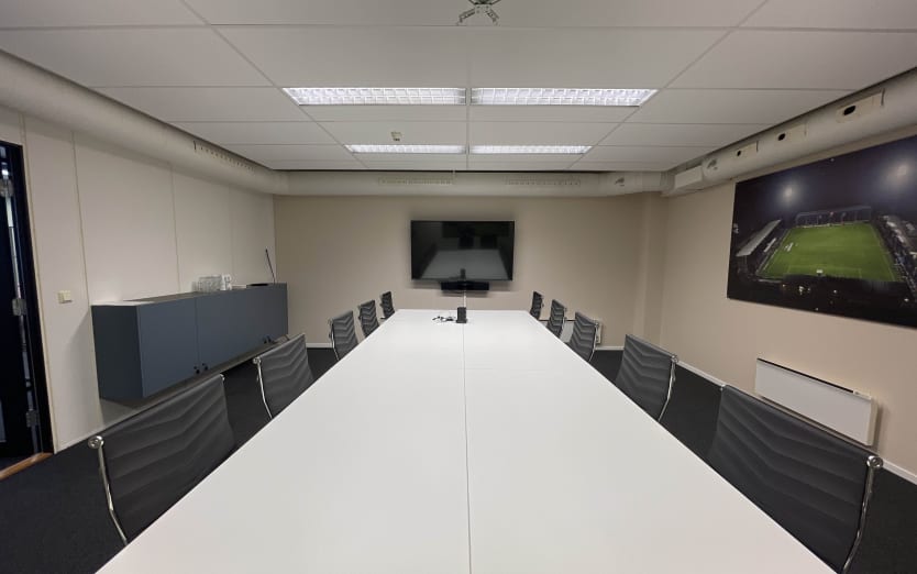 Jernbanegata 11, 1706